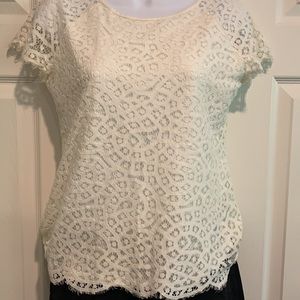Solitaire top  with lace overlay